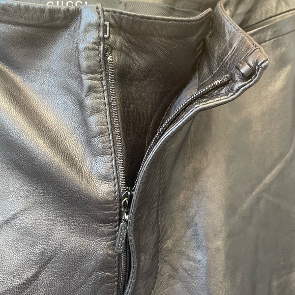 Gucci black Gucci leather pants with cute small pockets in front - Picture 9 of 16